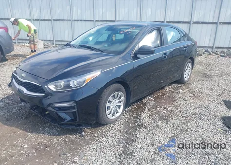 2021 Kia Forte Fe из США, поврежденный, VIN 3KPF24AD3ME404761